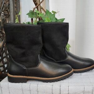 NWOT Nautica Black Leather Boots